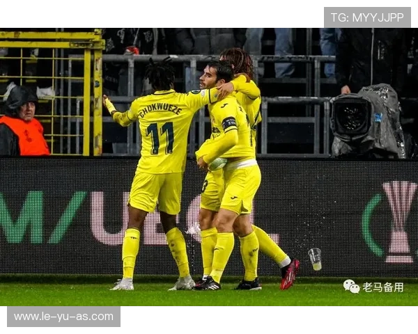 安德莱赫特攻防平衡展现实力，稳健表现力压对手