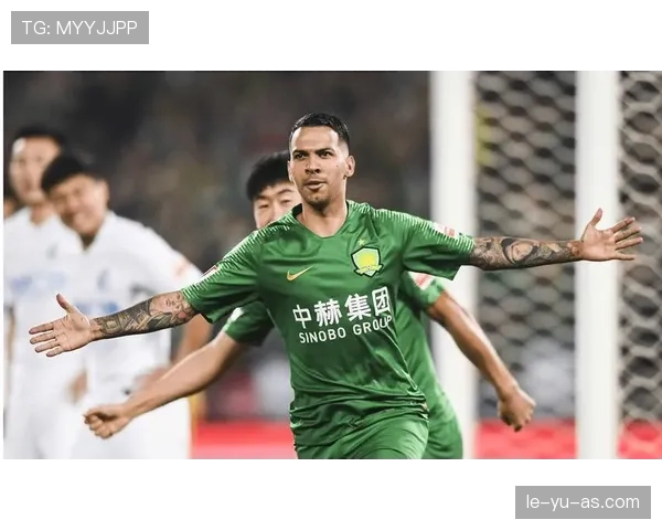 卡瓦尼状态持续稳健,比赛表现堪称球队定海神针 卡瓦尼状态持续稳健,比赛表现堪称球队定海神针