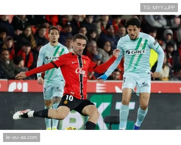 佩莱格里尼重返西甲，率队状态回暖彰显竞争力提升