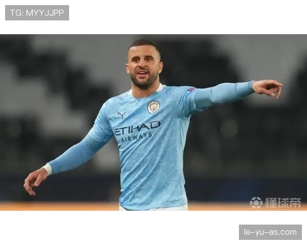 德里赫特技术全面性持续提升，防守与出球表现稳健